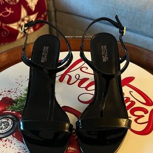Michael Kors Glossy Black Heels size 7